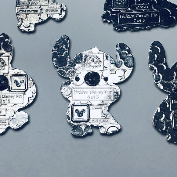 2024 Hidden Disney Stitch Holidays Complete Set Of 5 Pins - Picture 11 of 12